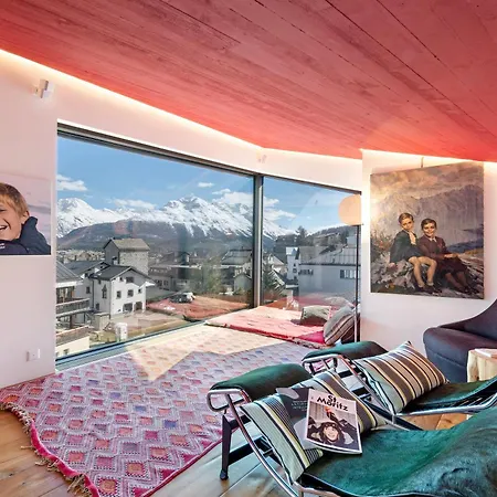 Maison Montagne Samedan