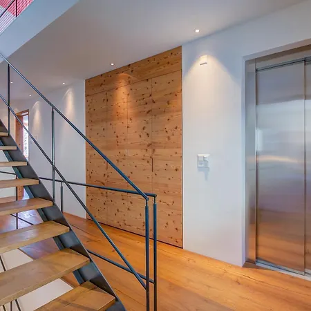 Boutique Moritz For 12 With Sauna * Samedan