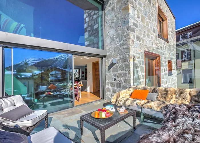 Maison Montagne Samedan