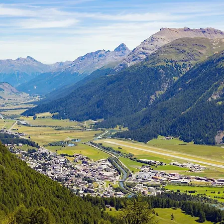 Maison Montagne Апартаменты *